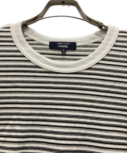 COMME des GARCONS HOMME（コムデギャルソン オム）COMME des GARCONS HOMME (コムデギャルソン オム) 綿天竺ランダムボーダー S/S Tシャツ ホワイト サイズ:Lの古着・服飾アイテム