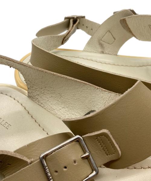 AURALEE（オーラリー）AURALEE (オーラリー) foot the coacher (フットザコーチャー) レザーサンダル ベージュ サイズ:8 1/2の古着・服飾アイテム