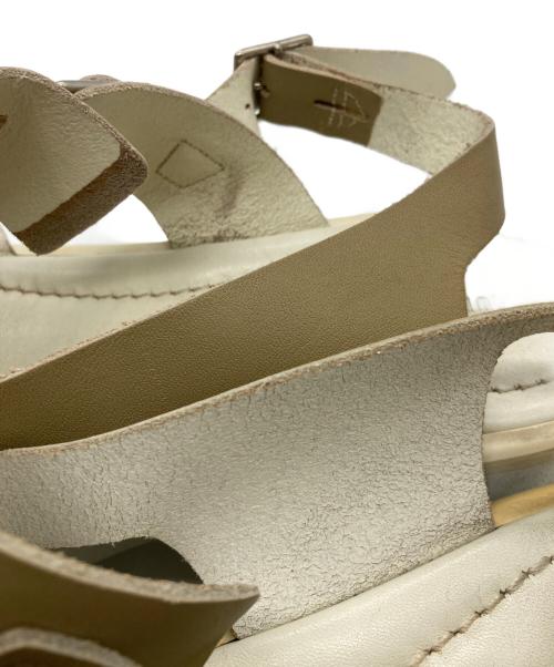 AURALEE（オーラリー）AURALEE (オーラリー) foot the coacher (フットザコーチャー) レザーサンダル ベージュ サイズ:8 1/2の古着・服飾アイテム