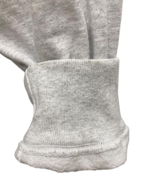 SUPREME（シュプリーム）SUPREME (シュプリーム) Futura Logo Crewneck グレー サイズ:Ｍの古着・服飾アイテム