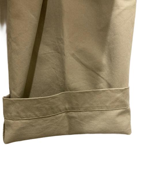 AURALEE（オーラリー）AURALEE (オーラリー) WASHED FINX CHINO ONE-TUCK PANTS ベージュ サイズ:5の古着・服飾アイテム