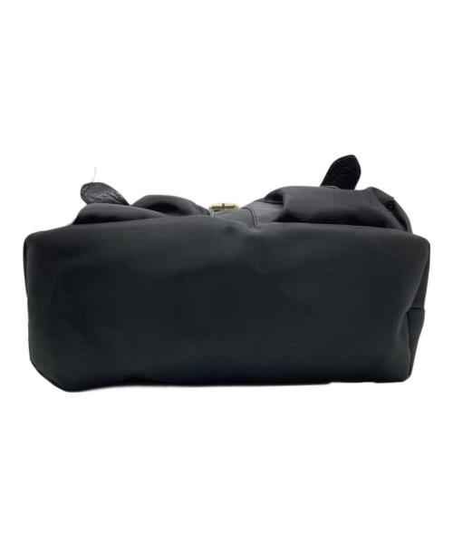 GIANNI VERSACE（ジャンニ・ヴェルサーチ）GIANNI VERSACE (ジャンニ・ヴェルサーチ) メデューサ刺繍ナイロンリュック ブラックの古着・服飾アイテム