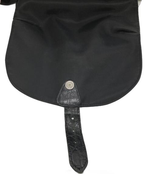 GIANNI VERSACE（ジャンニ・ヴェルサーチ）GIANNI VERSACE (ジャンニ・ヴェルサーチ) メデューサ刺繍ナイロンリュック ブラックの古着・服飾アイテム