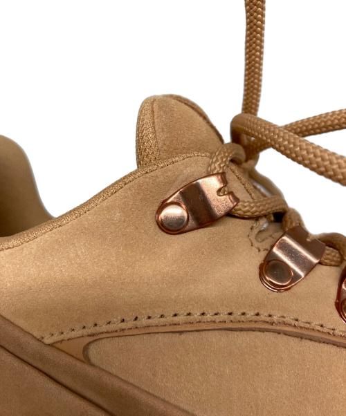 MONCLER（モンクレール）MONCLER (モンクレール) TRAILGRIP APEX ベージュ サイズ:38の古着・服飾アイテム