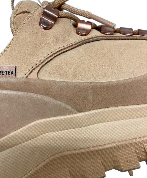 MONCLER（モンクレール）MONCLER (モンクレール) TRAILGRIP APEX ベージュ サイズ:38の古着・服飾アイテム