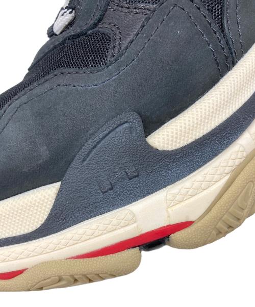 BALENCIAGA（バレンシアガ）BALENCIAGA (バレンシアガ) TRIPLE S ネイビー サイズ:42の古着・服飾アイテム