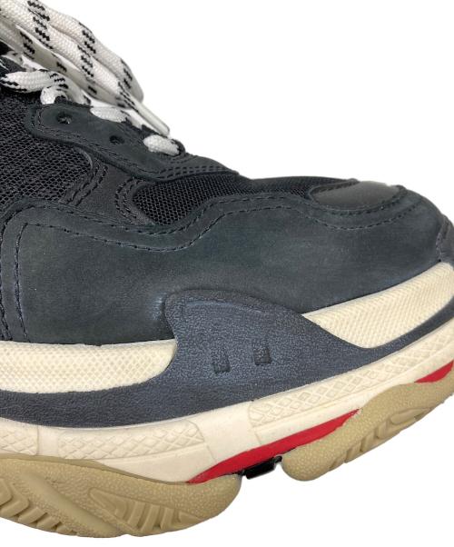 BALENCIAGA（バレンシアガ）BALENCIAGA (バレンシアガ) TRIPLE S ネイビー サイズ:42の古着・服飾アイテム