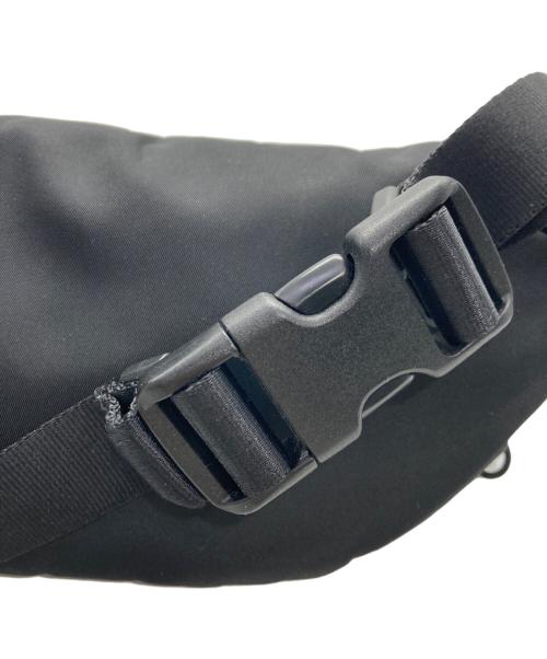 foot the coacher（フットザコーチャー）foot the coacher (フットザコーチャー) ウエストバッグ ブラックの古着・服飾アイテム