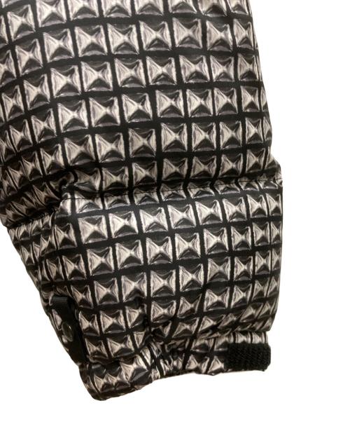 THE NORTH FACE（ザ ノース フェイス）THE NORTH FACE (ザ ノース フェイス) SUPREME (シュプリーム) Studded Nuptse Jacket ホワイト×ブラック サイズ:Sの古着・服飾アイテム