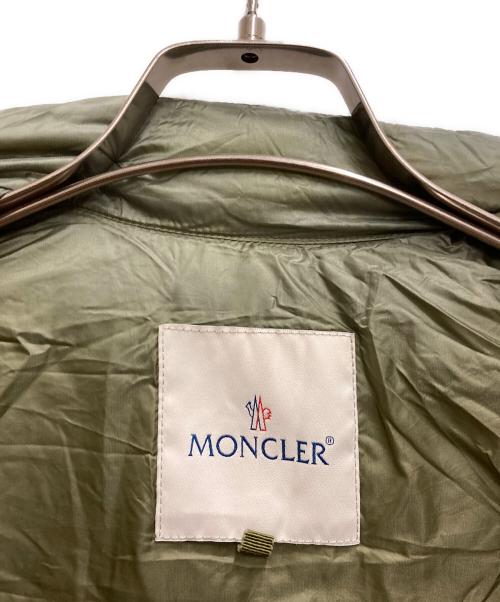 MONCLER（モンクレール）MONCLER (モンクレール) sacai (サカイ) SAKI フリルダウンジャケット オリーブ サイズ:00の古着・服飾アイテム