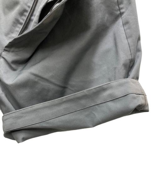 GR10K（ジーアールテンケー）GR10K (ジーアールテンケー) KLOPMAN Work Shorts グレー サイズ:50の古着・服飾アイテム