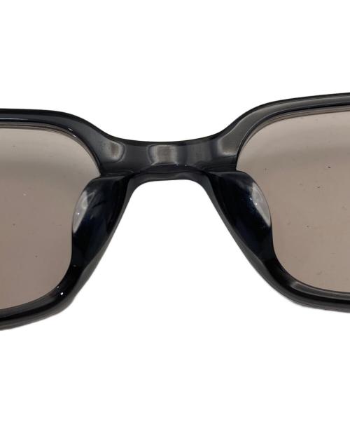 A.D.S.R.（エーディーエスアール）A.D.S.R. (エーディーエスアール) VAINL ARCHIVE (ヴァイナルアーカイブ) BUGGE-VA ブラウンの古着・服飾アイテム