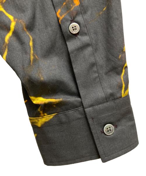 JOHN LAWRENCE SULLIVAN（ジョン ローレンス サリバン）JOHN LAWRENCE SULLIVAN (ジョン ローレンス サリバン) ALL OVER PRINT OVERSIZED SHIRTS ブラック サイズ:44の古着・服飾アイテム