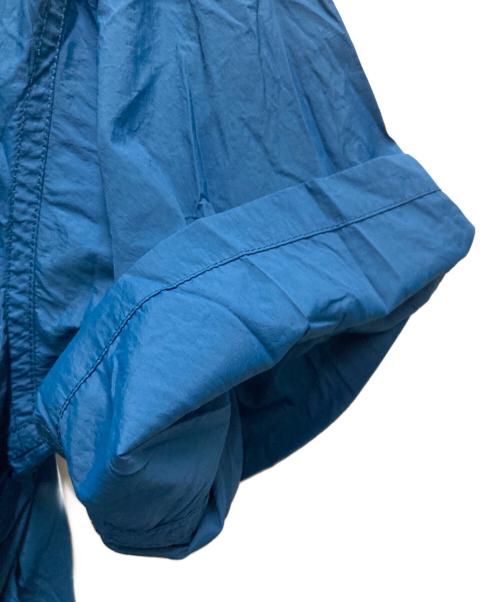 THE NORTHFACE PURPLELABEL（ザ・ノースフェイス パープルレーベル）THE NORTHFACE PURPLELABEL (ザ・ノースフェイス パープルレーベル) Nylon Taffeta Field S/S Shirt ブルー サイズ:Lの古着・服飾アイテム