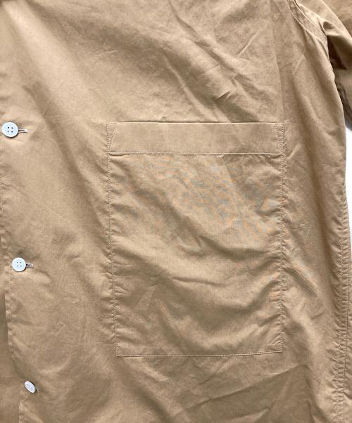 STUDIO NICHOLSON（スタジオ ニコルソン）STUDIO NICHOLSON (スタジオ ニコルソン) COCKLE SHIRT ベージュ サイズ:Mの古着・服飾アイテム