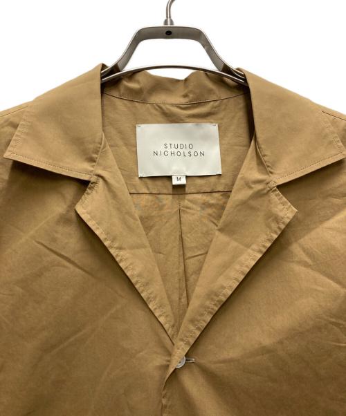 STUDIO NICHOLSON（スタジオ ニコルソン）STUDIO NICHOLSON (スタジオ ニコルソン) COCKLE SHIRT ベージュ サイズ:Mの古着・服飾アイテム