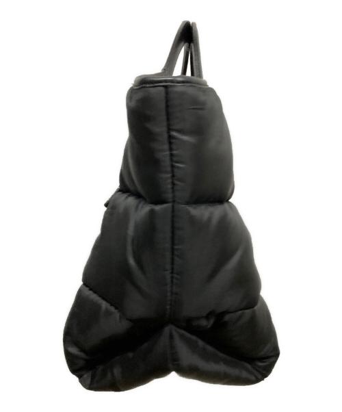 HEREU（ヘリュー）HEREU (ヘリュー) Padded Nylon Bag ブラックの古着・服飾アイテム