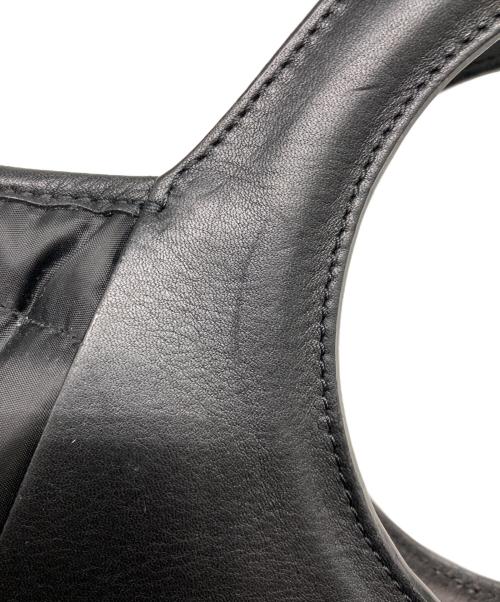 HEREU（ヘリュー）HEREU (ヘリュー) Padded Nylon Bag ブラックの古着・服飾アイテム