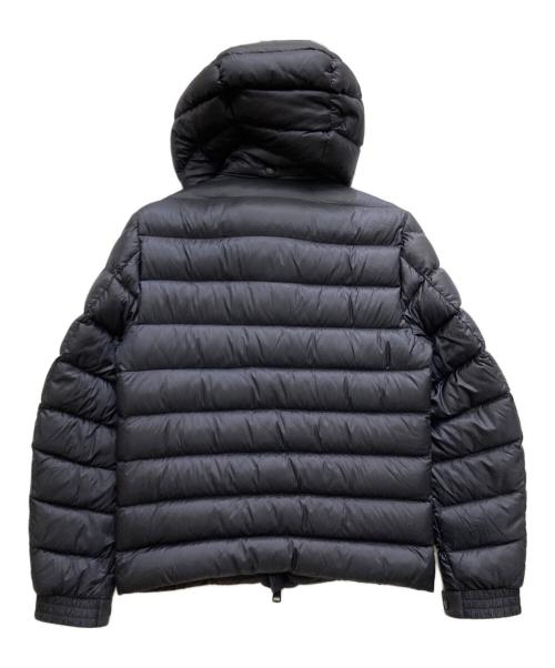 MONCLER（モンクレール）MONCLER (モンクレール) EDWARD ダウンジャケット ネイビーの古着・服飾アイテム