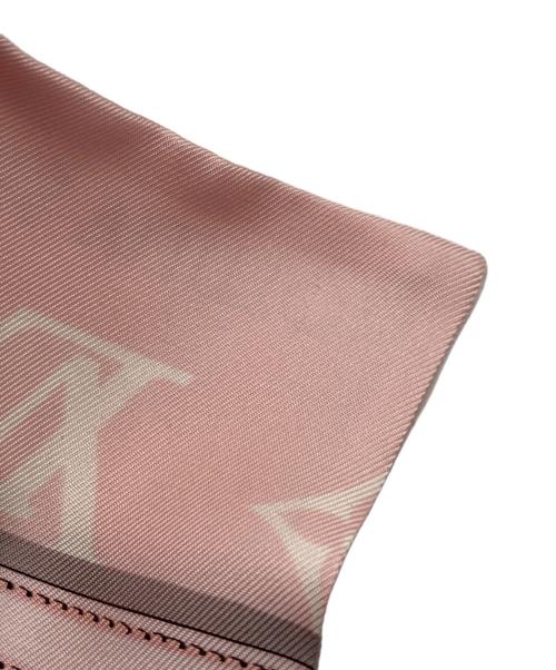 LOUIS VUITTON（ルイ ヴィトン）LOUIS VUITTON (ルイ ヴィトン) バンド―・モノグラムコンフィデンシャルスカーフ ピンクの古着・服飾アイテム