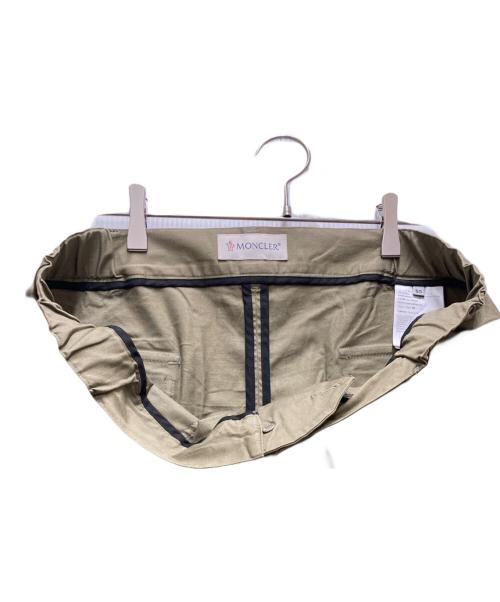 MONCLER（モンクレール）MONCLER (モンクレール) ベイカー ストレッチ ショート パンツ グリーン サイズ:50の古着・服飾アイテム