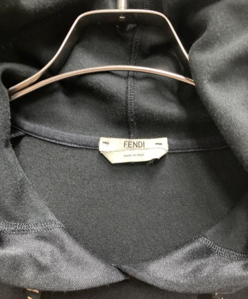 FENDI（フェンディ）FENDI (フェンディ) ズッカ柄プルオーバーパーカー ブラック サイズ:Ⅿの古着・服飾アイテム