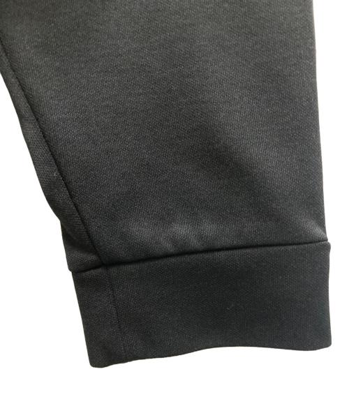 FENDI（フェンディ）FENDI (フェンディ) ズッカ柄プルオーバーパーカー ブラック サイズ:Ⅿの古着・服飾アイテム