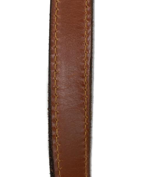 brady（ブレディ）brady (ブレディ) CALDER ベージュの古着・服飾アイテム