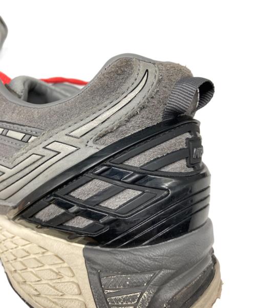 NEW BALANCE（ニューバランス）NEW BALANCE (ニューバランス) N.HOOLYWOOD (エヌ ハリウッド) INVINCIBLE グレー サイズ:US 9 1/2の古着・服飾アイテム