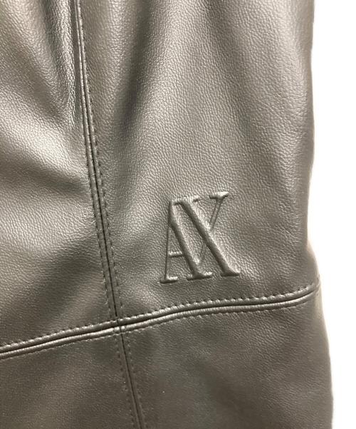 ARMANI EXCHANGE（アルマーニ エクスチェンジ）ARMANI EXCHANGE (アルマーニ エクスチェンジ) エコレザーノースリーブワンピース ブラック サイズ:2の古着・服飾アイテム