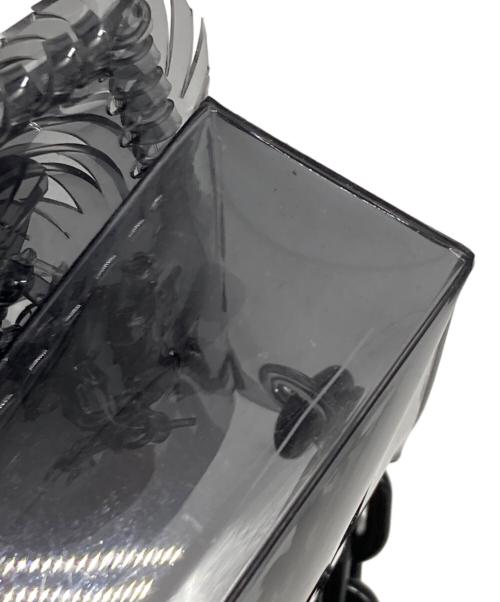 Mame Kurogouchi（マメクロゴウチ）Mame Kurogouchi (マメクロゴウチ) Transparent Sculptural Micro Chain Bag ブラックの古着・服飾アイテム