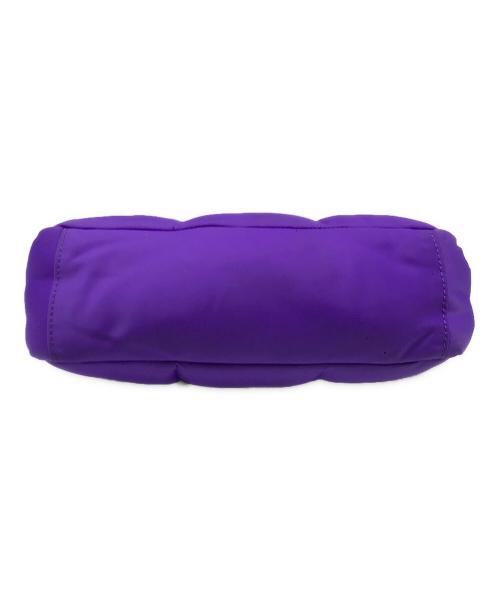 Heaven by Marc Jacobs（ヘブンバイマークジェイコブス）Heaven by Marc Jacobs (ヘブンバイマークジェイコブス) PUFFY NYLON BAG パープルの古着・服飾アイテム