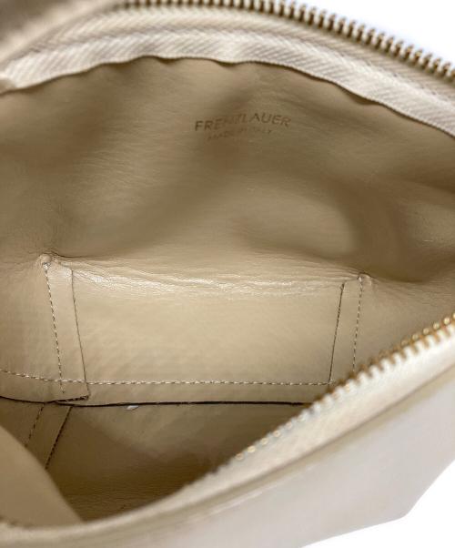 FRENZLAUER（フレンツラウアー）FRENZLAUER (フレンツラウアー) bowl mini bag ベージュの古着・服飾アイテム