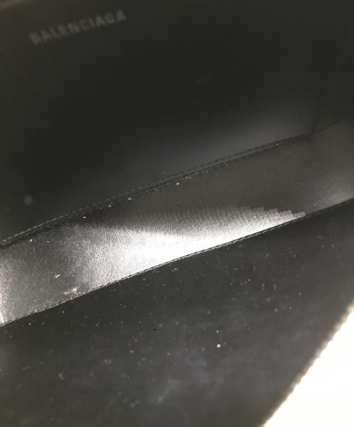 BALENCIAGA（バレンシアガ）BALENCIAGA (バレンシアガ) ショルダーバッグ ホワイトの古着・服飾アイテム