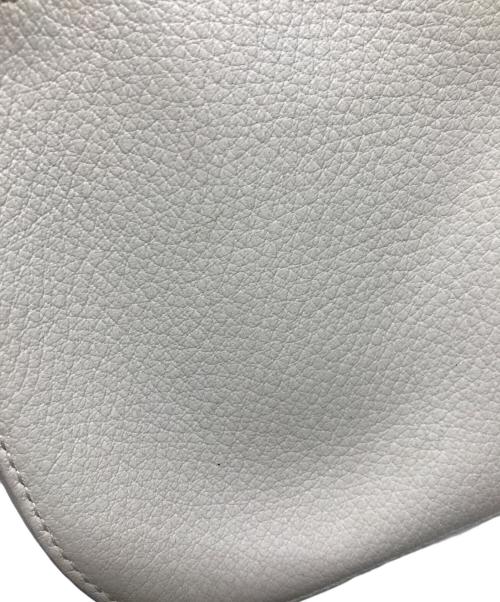 BALENCIAGA（バレンシアガ）BALENCIAGA (バレンシアガ) ショルダーバッグ ホワイトの古着・服飾アイテム