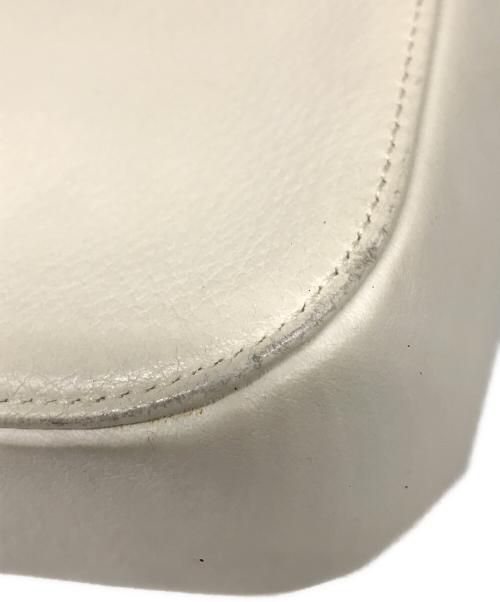 BALENCIAGA（バレンシアガ）BALENCIAGA (バレンシアガ) ショルダーバッグ ホワイトの古着・服飾アイテム