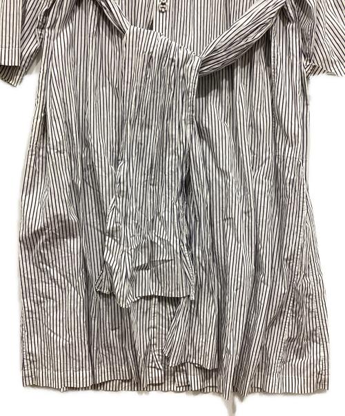 Harikae（ハリカエ）Harikae (ハリカエ) 長袖ワンピース ホワイト サイズ:sの古着・服飾アイテム