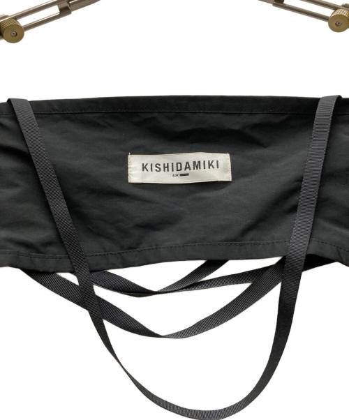 KISHIDAMIKI（キシダミキ）KISHIDAMIKI (キシダミキ) シャーリングスリーブ ブラック サイズ:FREEの古着・服飾アイテム