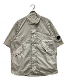 C.P COMPANY（シーピーカンパニー）の古着「Chrome-R Overshirt」｜グレー