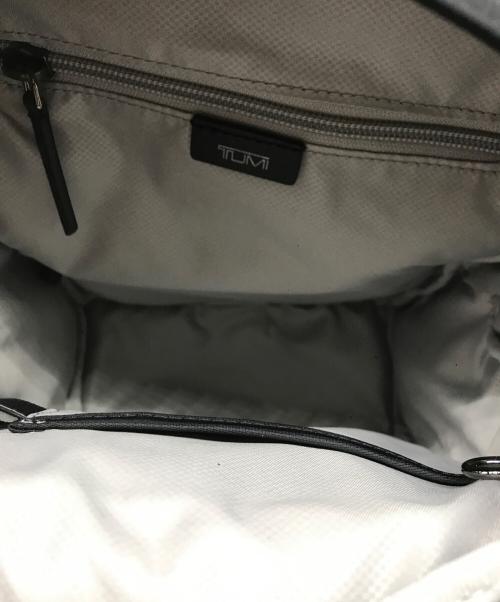 TUMI（トゥミ）TUMI (トゥミ) VOYAGEUR 「セリーナ」スモール・バックパック ブラックの古着・服飾アイテム