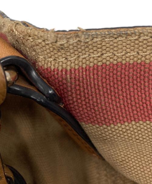 BURBERRY（バーバリー）BURBERRY (バーバリー) 巾着ショルダーバッグ ベージュの古着・服飾アイテム