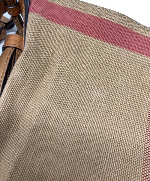 BURBERRY（バーバリー）BURBERRY (バーバリー) 巾着ショルダーバッグ ベージュの古着・服飾アイテム