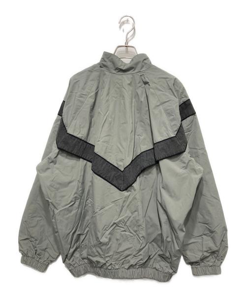 US ARMY（ユーエスアーミー）US ARMY (ユーエスアーミー) トレーニングジャケット グレー サイズ:Ｍの古着・服飾アイテム