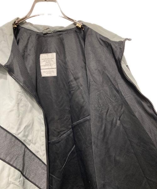 US ARMY（ユーエスアーミー）US ARMY (ユーエスアーミー) トレーニングジャケット グレー サイズ:Ｍの古着・服飾アイテム