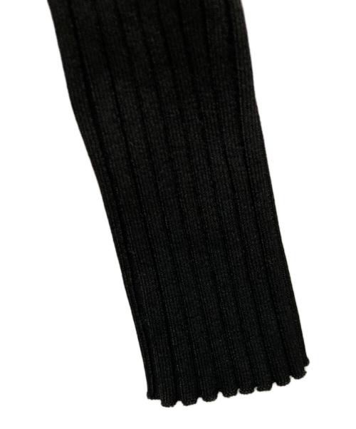 jacquemus（ジャックムス）JACQUEMUS (ジャックムス) リブショートカーディガン ブラック サイズ:36の古着・服飾アイテム