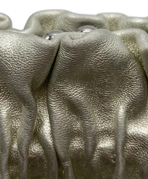 MARC JACOBS（マークジェイコブズ）MARC JACOBS (マークジェイコブズ) THE SOIREE POUCH シャンパンゴールドの古着・服飾アイテム