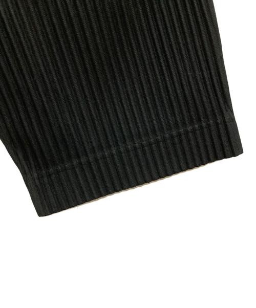 HOMME PLISSE ISSEY MIYAKE（オム プリッセ イッセイ ミヤケ）HOMME PLISSE ISSEY MIYAKE (オム プリッセ イッセイ ミヤケ) プリーツテーパードパンツ ブラック サイズ:1の古着・服飾アイテム