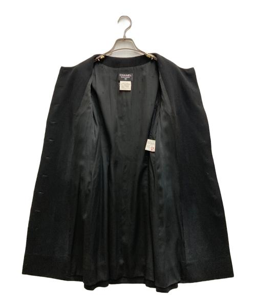 CHANEL（シャネル）CHANEL (シャネル) グリポアボタンロングジャケット/コート ブラック サイズ:40の古着・服飾アイテム