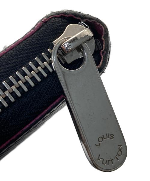 LOUIS VUITTON（ルイ ヴィトン）LOUIS VUITTON (ルイ ヴィトン) 財布 ブラック×ピンクの古着・服飾アイテム