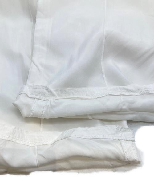 la peau de gem（ラポドゥジェム）la peau de gem (ラポドゥジェム) サテンパンツ GEM-1012 ホワイト サイズ:Mの古着・服飾アイテム